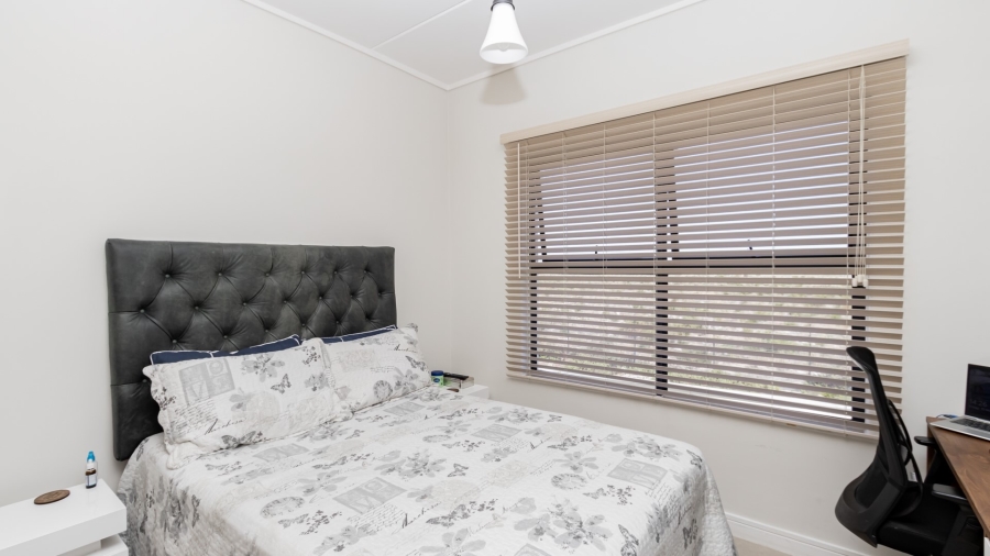 To Let 2 Bedroom Property for Rent in Sandown Western Cape